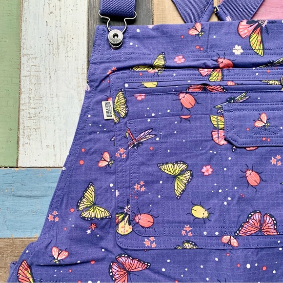 NWT Duluth Med Heirloom Gardening Convertible Bib Overalls Indigo Backyard Bugs - Picture 5 of 12